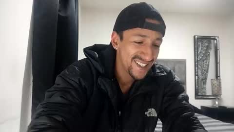 karim online show from 6, 4, 2026