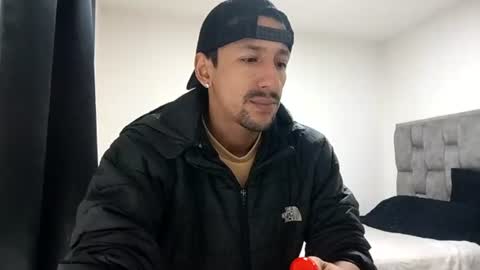 Snapshot of guykarim chatting on 14, 7, 2026 karim online show from 14, 7, 2026