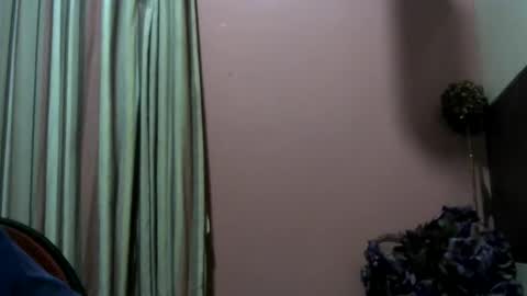 guywith85mm online show from 26, 12, 2024