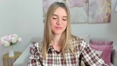 gwensmitt online show from 20, 6, 2026
