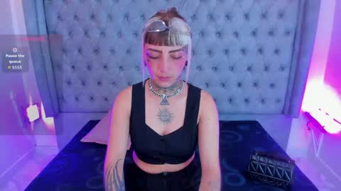 Gyal Smith online show from 12, 5, 2026