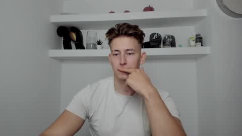 Oliver online show from 3, 12, 2024