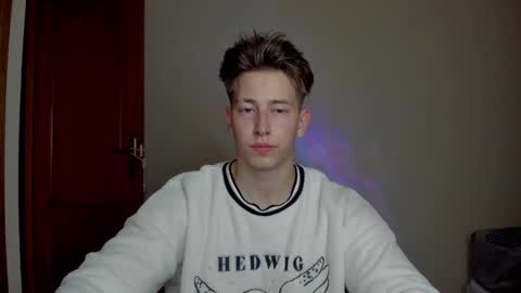 Oliver online show from 5, 2, 2025