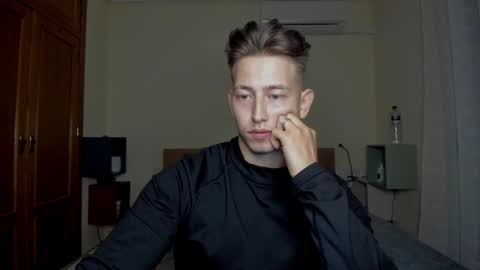 Oliver online show from 28, 2, 2025