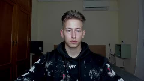 Oliver online show from 3, 3, 2025