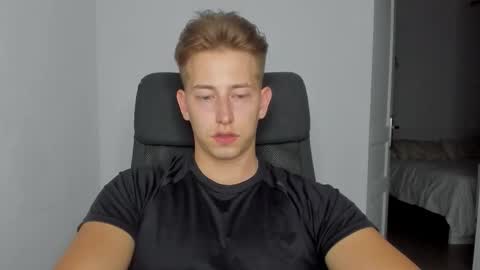 Oliver online show from 1, 10, 2025