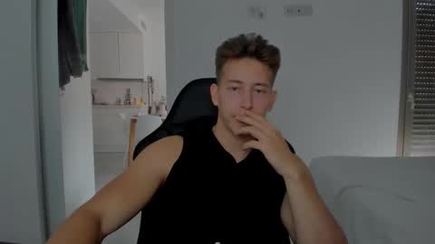 Oliver online show from 12, 3, 2026