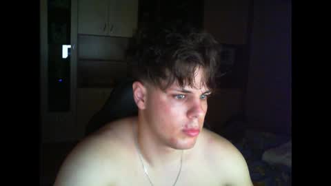 gymguy0505 online show from 20, 12, 2025