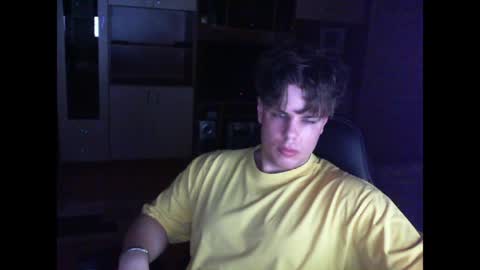 gymguy0505 online show from 30, 3, 2026