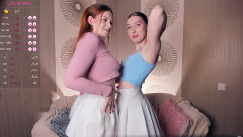 Kelly  Lilly online show from 17, 12, 2024