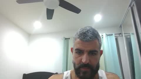 h0nest84 online show from 25, 10, 2025