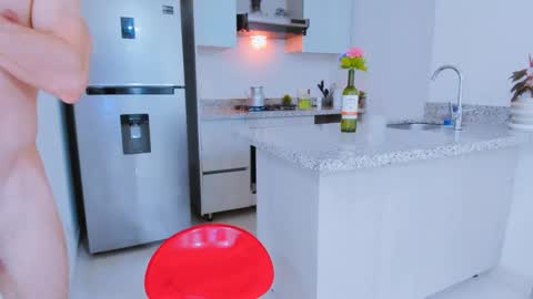 Snapshot of h0ney__p0t chatting on 12, 3, 2025 Margareth Stallion online show from 12, 3, 2025