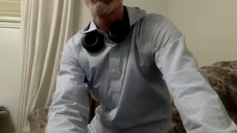 Snapshot of h333th3nz chatting on 24, 2, 2026 h333th3nz online show from 24, 2, 2026