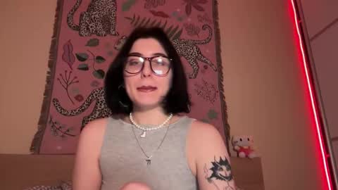 Snapshot of h3l9a_pataki chatting on 2, 2, 2026 Helga online show from 2, 2, 2026