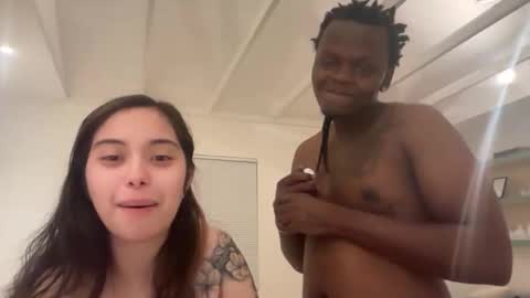 h3nnynlace online show from 17, 4, 2026