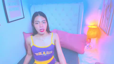 HAILEE HORNY online show from 5, 2, 2025