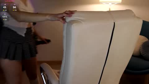 Hailey  Green online show from 5, 3, 2025