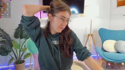 Hailey  Green online show from 21, 5, 2026
