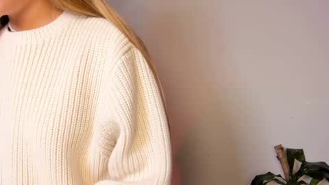 Hailey online show from 18, 9, 2025