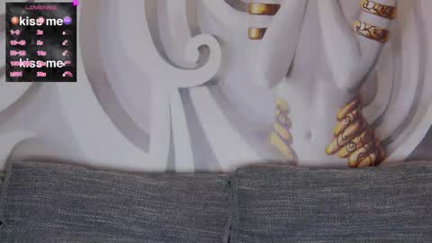 HaileyPeach online show from 27, 2, 2025