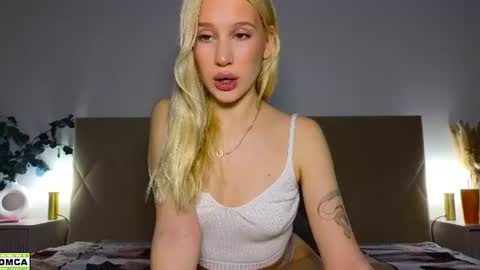 hailey_would online show from 15, 6, 2026