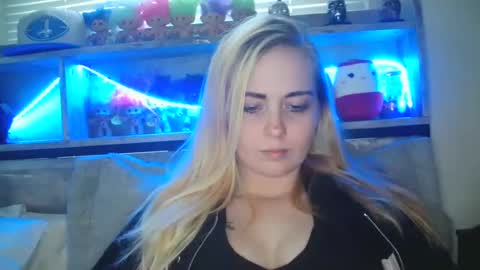 Hailey and d online show from 2, 3, 2025