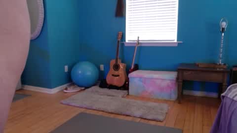 Hailey Harper online show from 8, 1, 2025