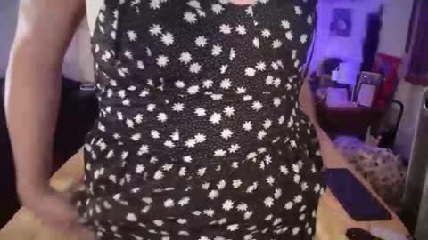 Hailey Harper online show from 10, 11, 2025