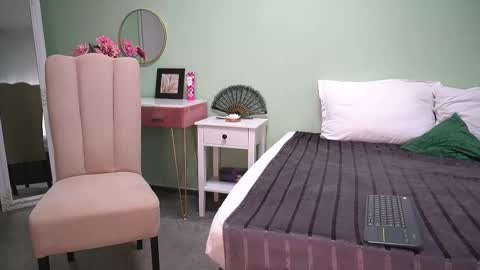 Snapshot of haileymoon85 chatting on 30, 9, 2025 Hailey online show from 30, 9, 2025