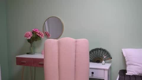 Snapshot of haileymoon85 chatting on 16, 10, 2025 Hailey online show from 16, 10, 2025