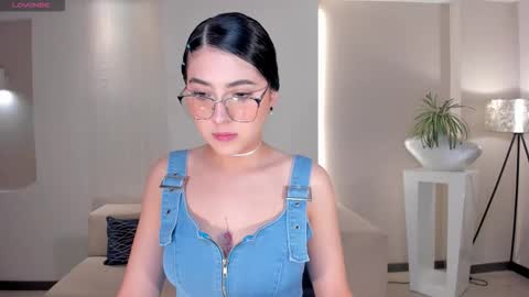 Hailey online show from 21, 12, 2025