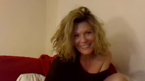 Snapshot of haileys123 chatting on 16, 2, 2025 Hailey online show from 16, 2, 2025