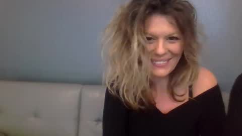 Snapshot of haileys123 chatting on 12, 11, 2025 Hailey online show from 12, 11, 2025