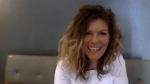 Snapshot of haileys123 chatting on 20, 11, 2025 Hailey online show from 20, 11, 2025