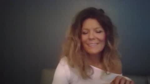 Snapshot of haileys123 chatting on 15, 12, 2025 Hailey online show from 15, 12, 2025