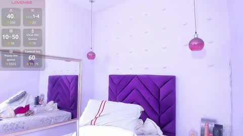 haileystonei online show from 30, 11, 2025