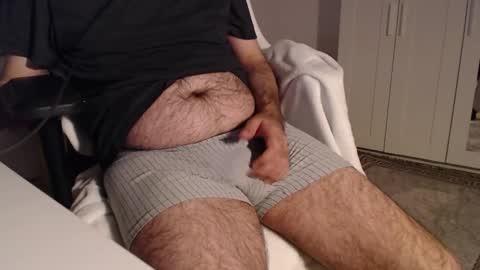 hairy_boy29 online show from 19, 10, 2025