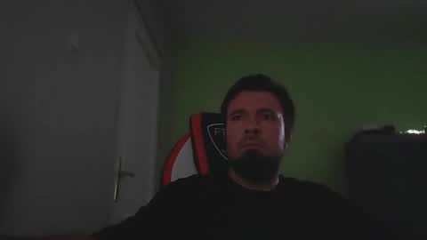 Snapshot of hairy_guy007 chatting on 17, 6, 2026 hairy_guy007 online show from 17, 6, 2026