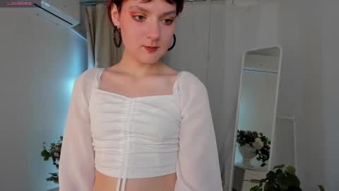 hairy_queeen online show from 18, 9, 2025