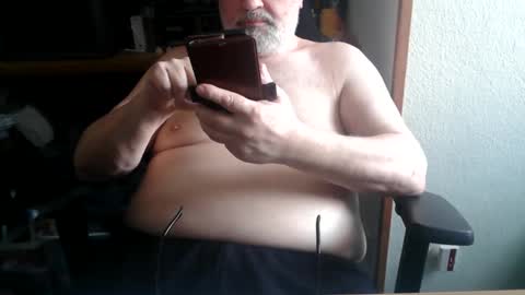 hairyarmpit_lover_1970 online show from 23, 4, 2026