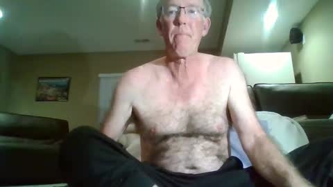 Snapshot of hairybater26 chatting on 11, 3, 2025 Harry online show from 11, 3, 2025