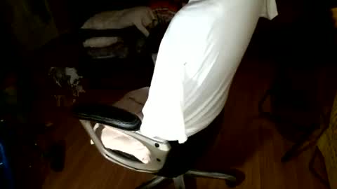 hairybear813 online show from 31, 12, 2024