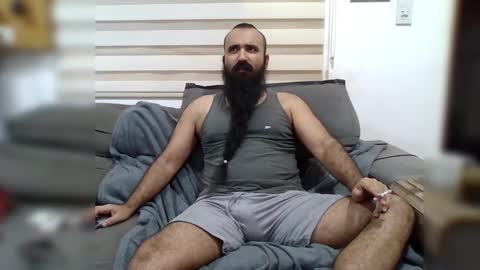 Snapshot of hairybeardedsmoker chatting on 26, 2, 2026 Hairy Beard Smoker online show from 26, 2, 2026