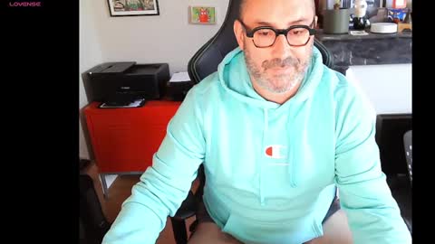 Snapshot of hairyfred73 chatting on 21, 1, 2025 hairyfred73 online show from 21, 1, 2025