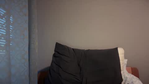 hairyman30000 online show from 6, 3, 2025