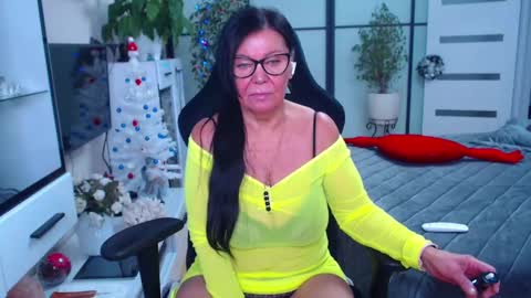 Snapshot of hairypussygranny chatting on 9, 1, 2025 Monika online show from 9, 1, 2025