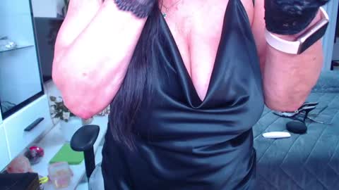Snapshot of hairypussygranny chatting on 9, 2, 2025 Monika online show from 9, 2, 2025