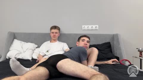 Davis and James online show from 20, 12, 2025