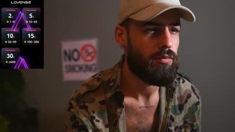 HairyRobXxX online show from 10, 10, 2025