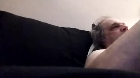 Snapshot of hairyspermballs chatting on 28, 10, 2025 Marty online show from 28, 10, 2025